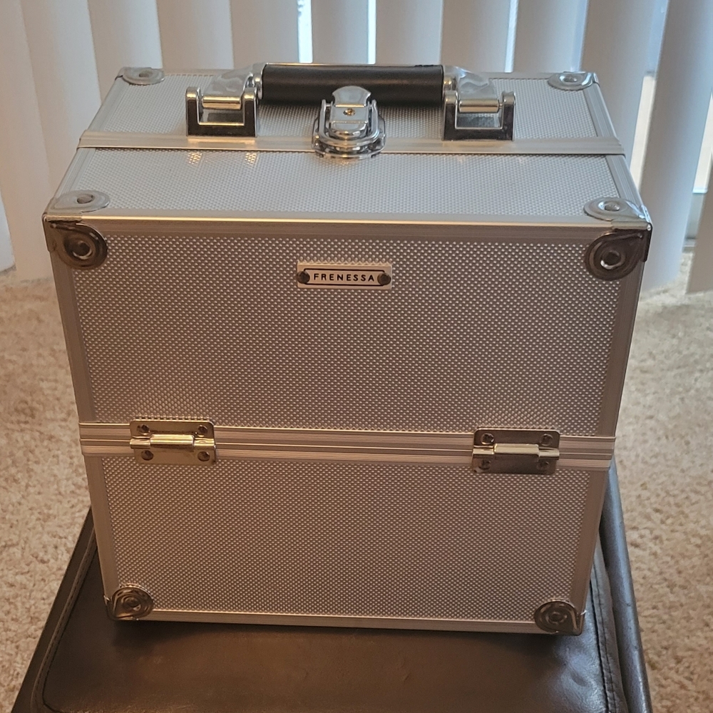 Make Up Case